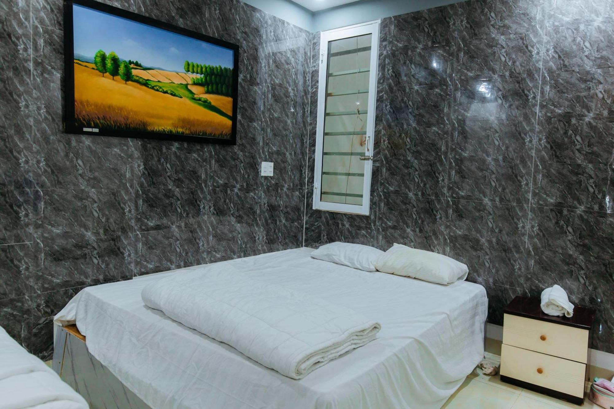 Hotel Tram Anh Nhon Trach Zewnętrze zdjęcie
